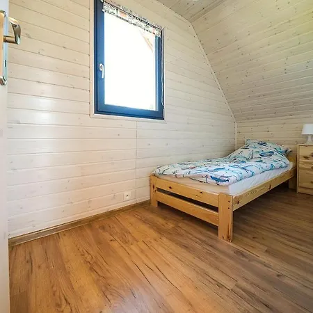 Oazalubiatowo Holiday home *